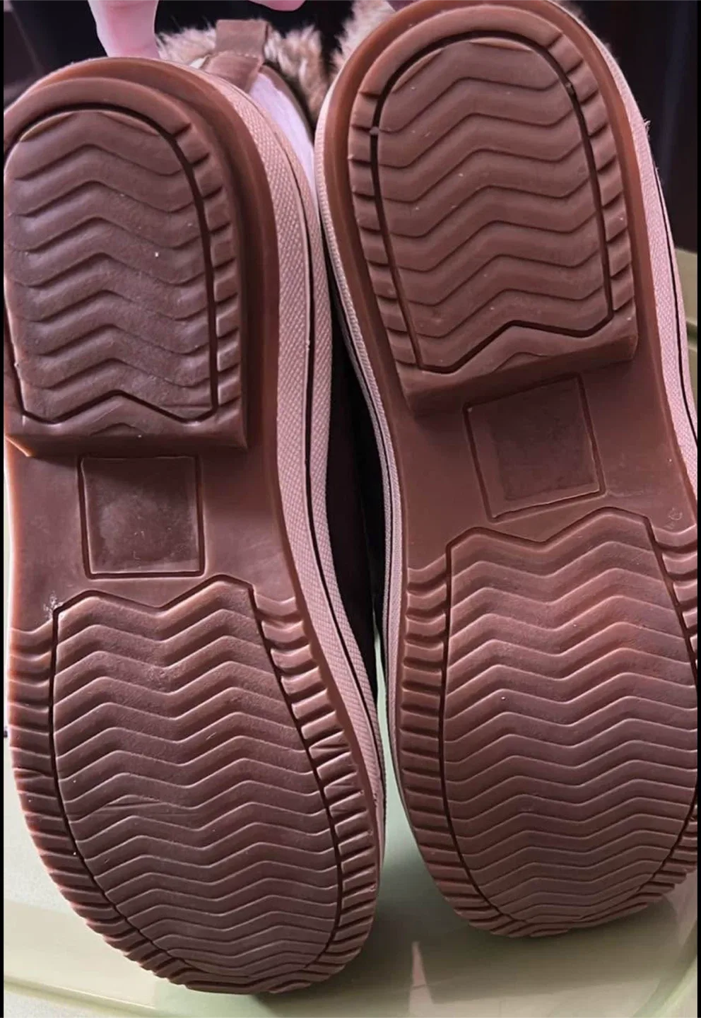 Women's Winter Boots size 10 image indicator(4)