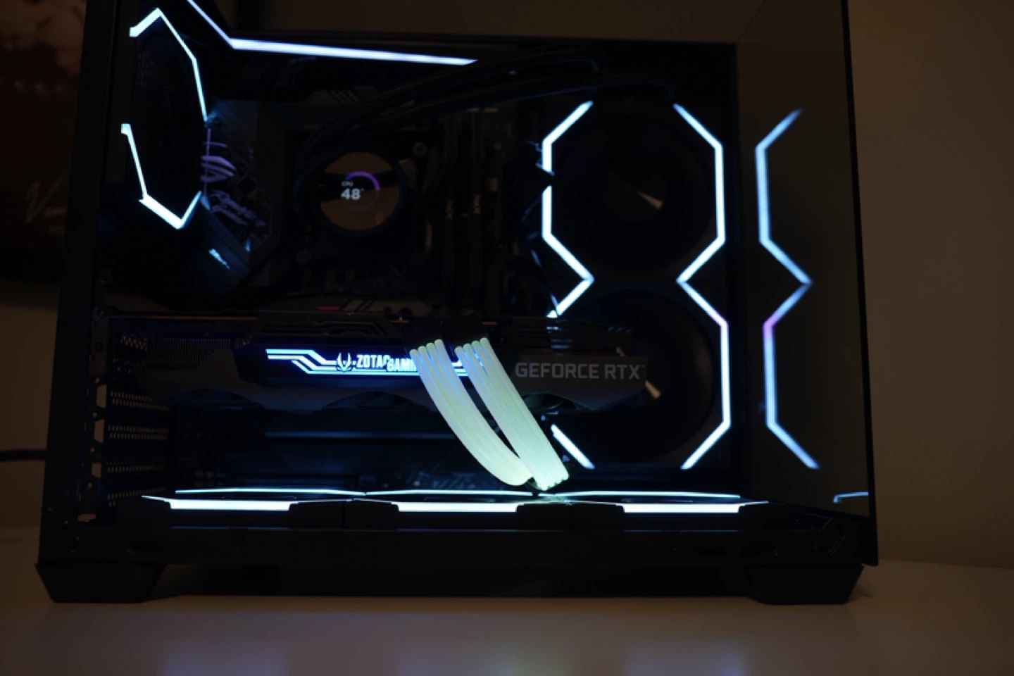 Custom Gaming Pc - Intel i7-12700k | RTX 3080 | 32GB RAM | - photo 4