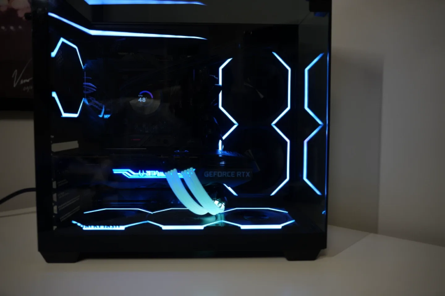 Custom Gaming Pc - Intel i7-12700k | RTX 3080 | 32GB RAM | image indicator(2)