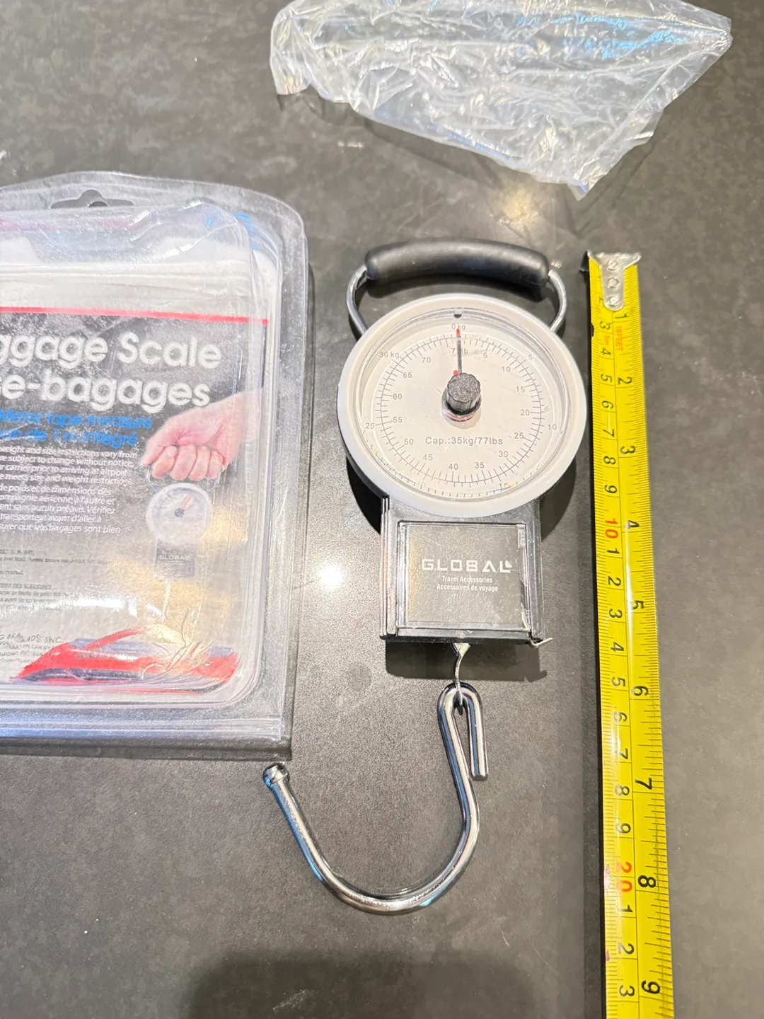Global Luggage Scale with Built-in Measuring Tape thumbnail