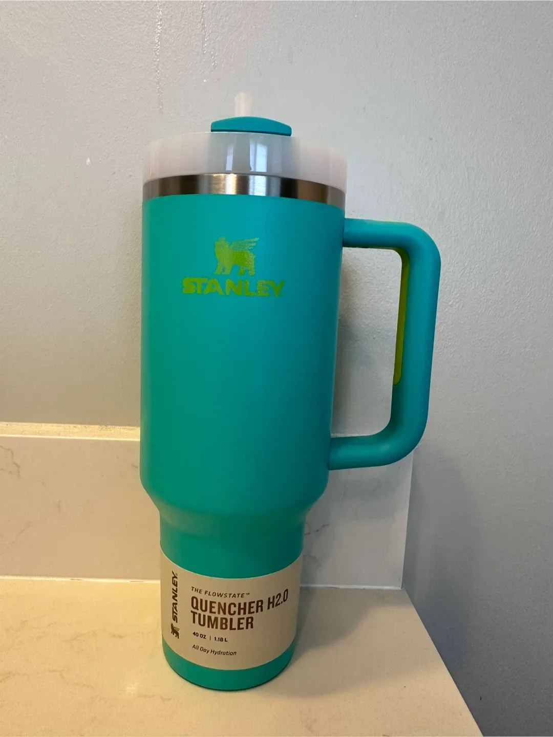 Stanley Quencher H2.0 Tumbler 40 oz Topical Teal thumbnail