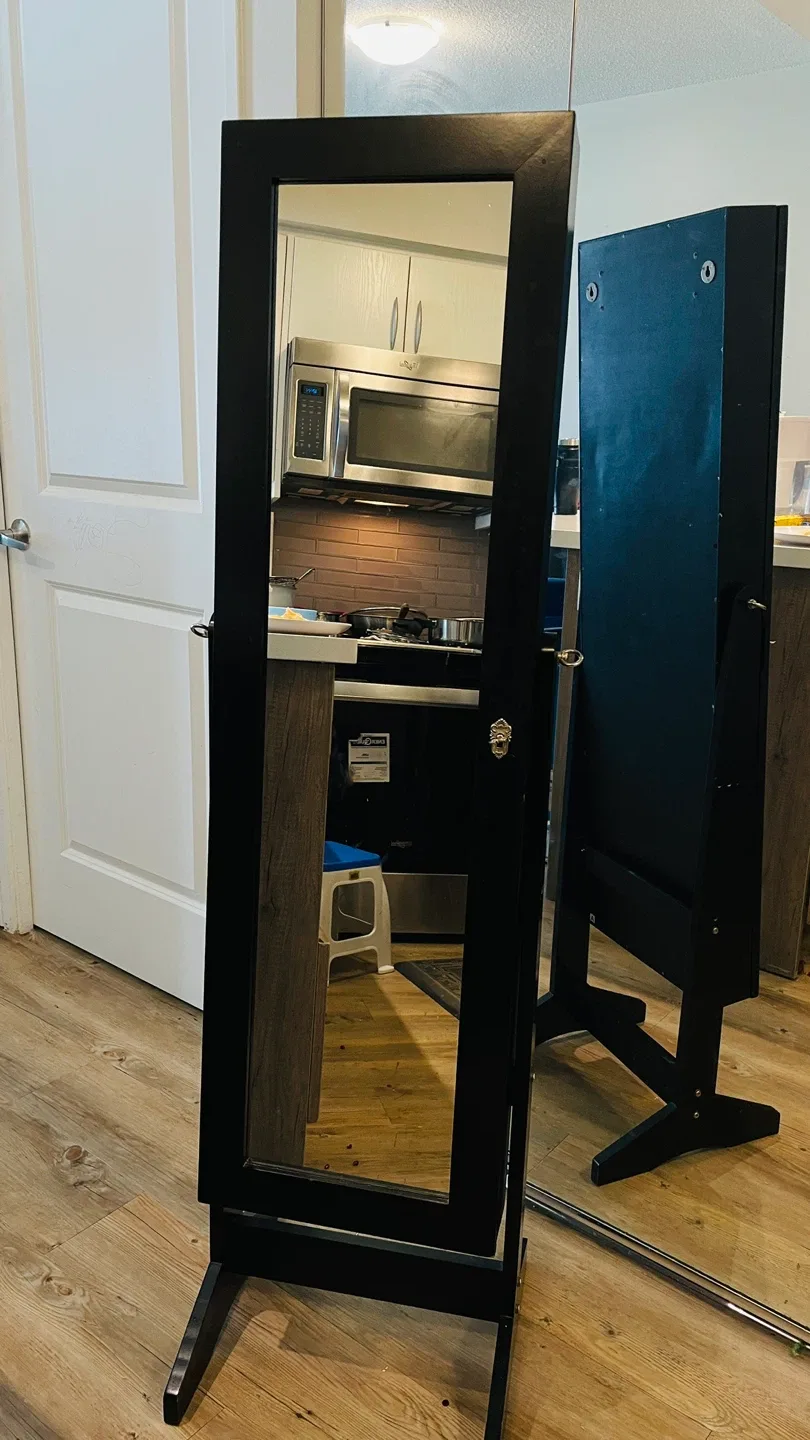 Standing Black Jewelry Armoire Mirror image indicator(7)