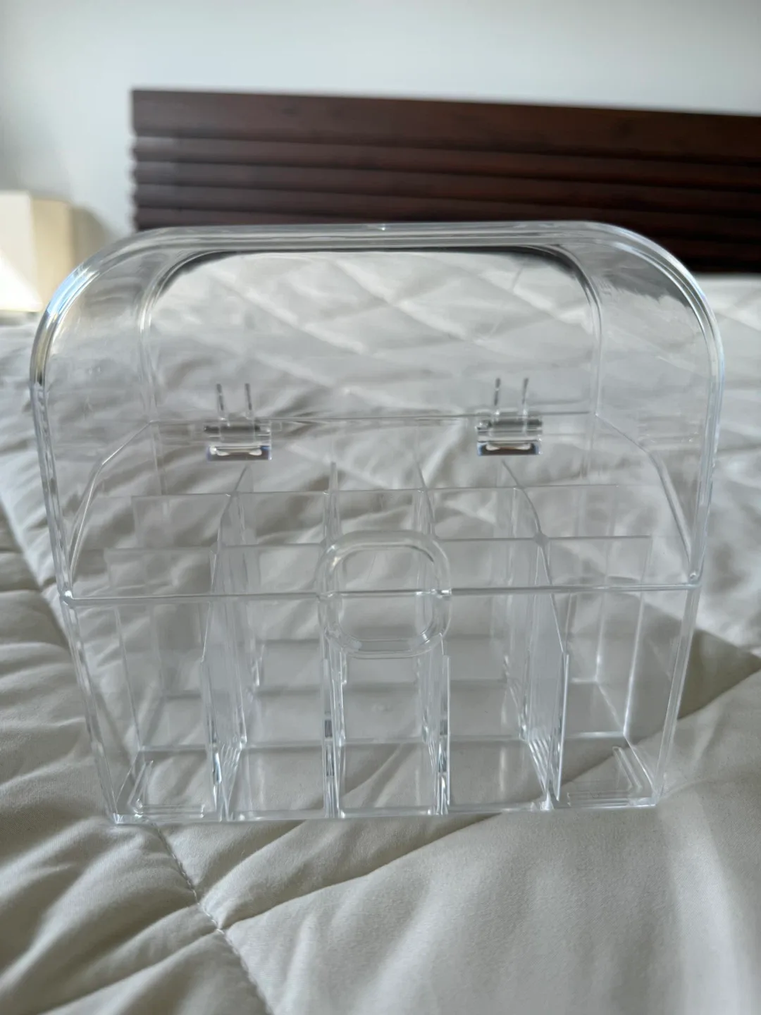 Clear Acrylic Lipstick Holder thumbnail