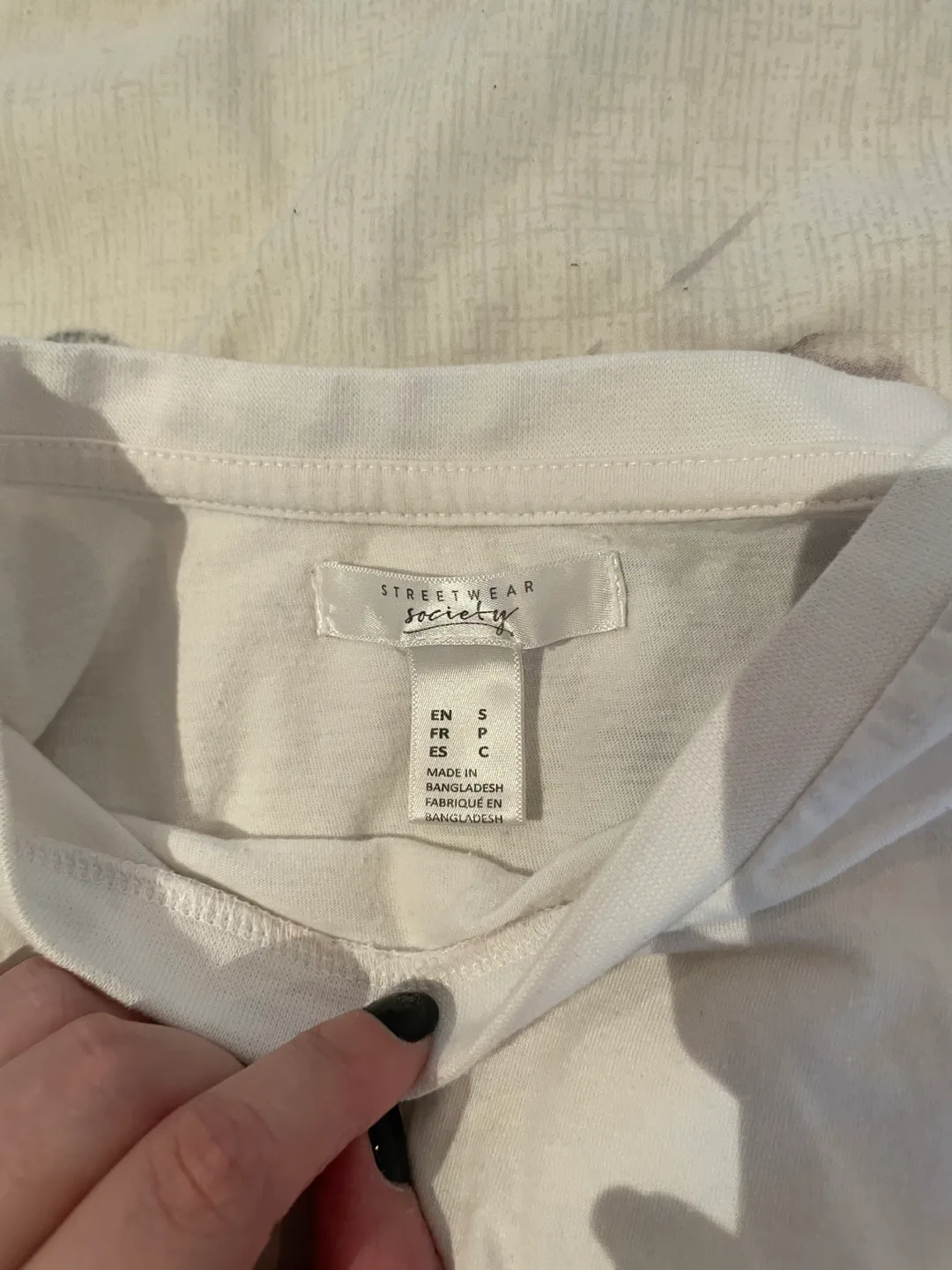 Rainbow Crop top image indicator(2)