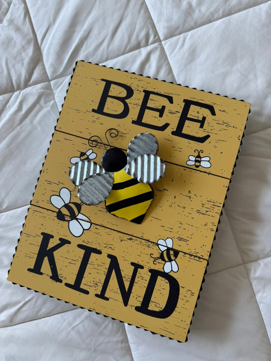 Bee Kind Wall Decor/Picture thumbnail
