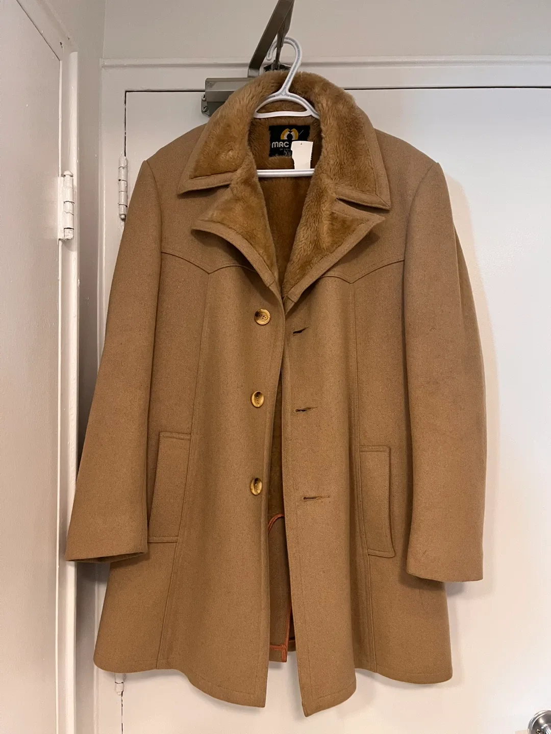 Men’s Wool Blend Coat thumbnail