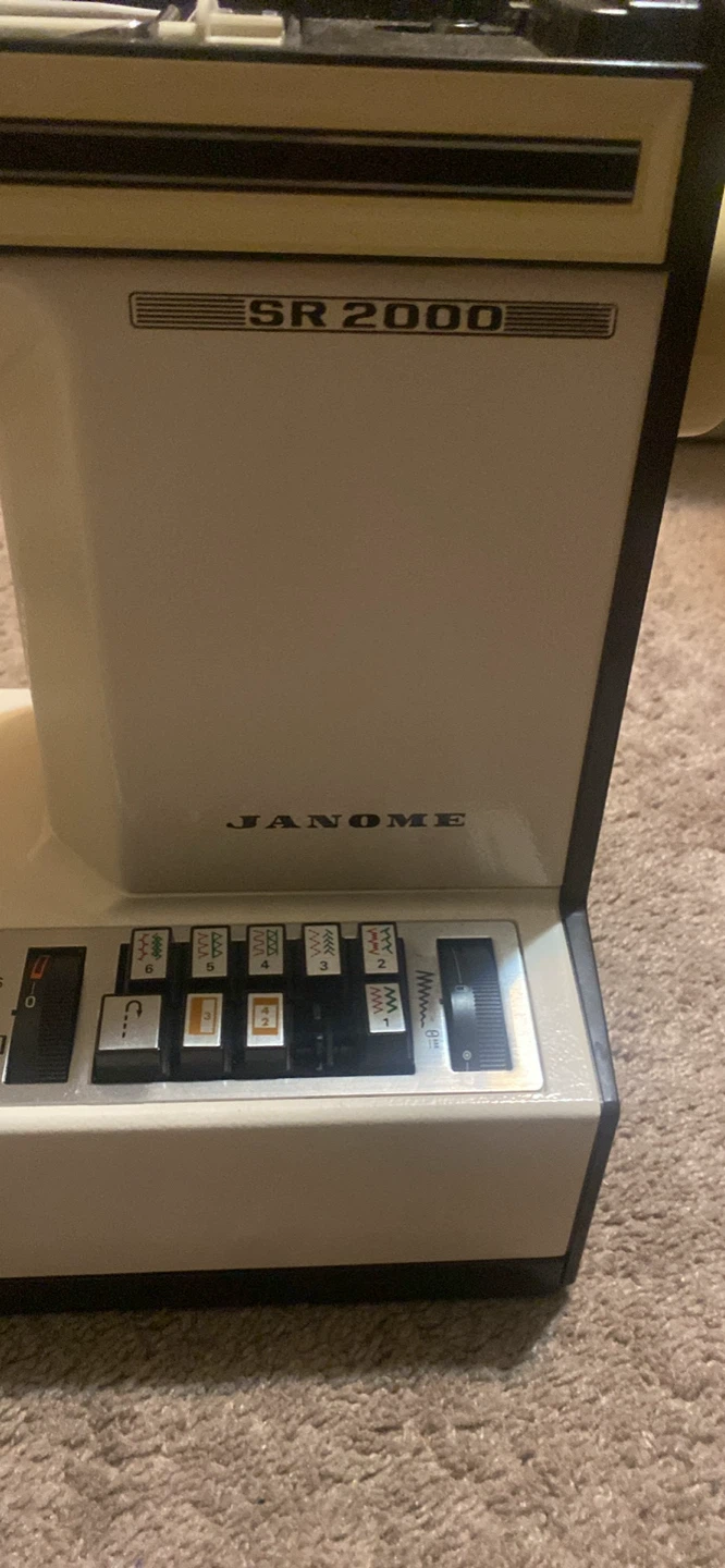 Janome SR2000 Sewing Machine