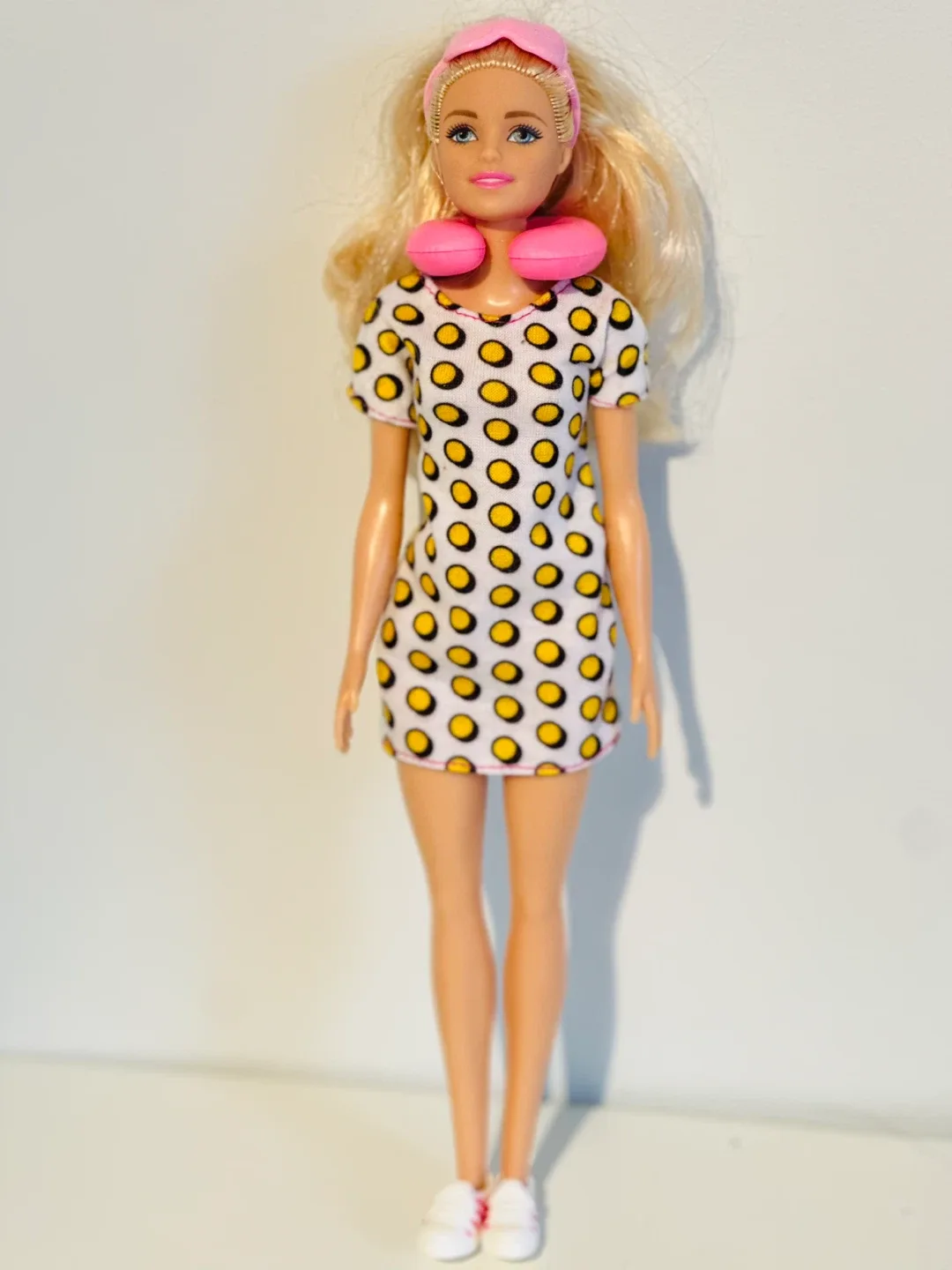 Barbie Doll with Sleep Accessories thumbnail