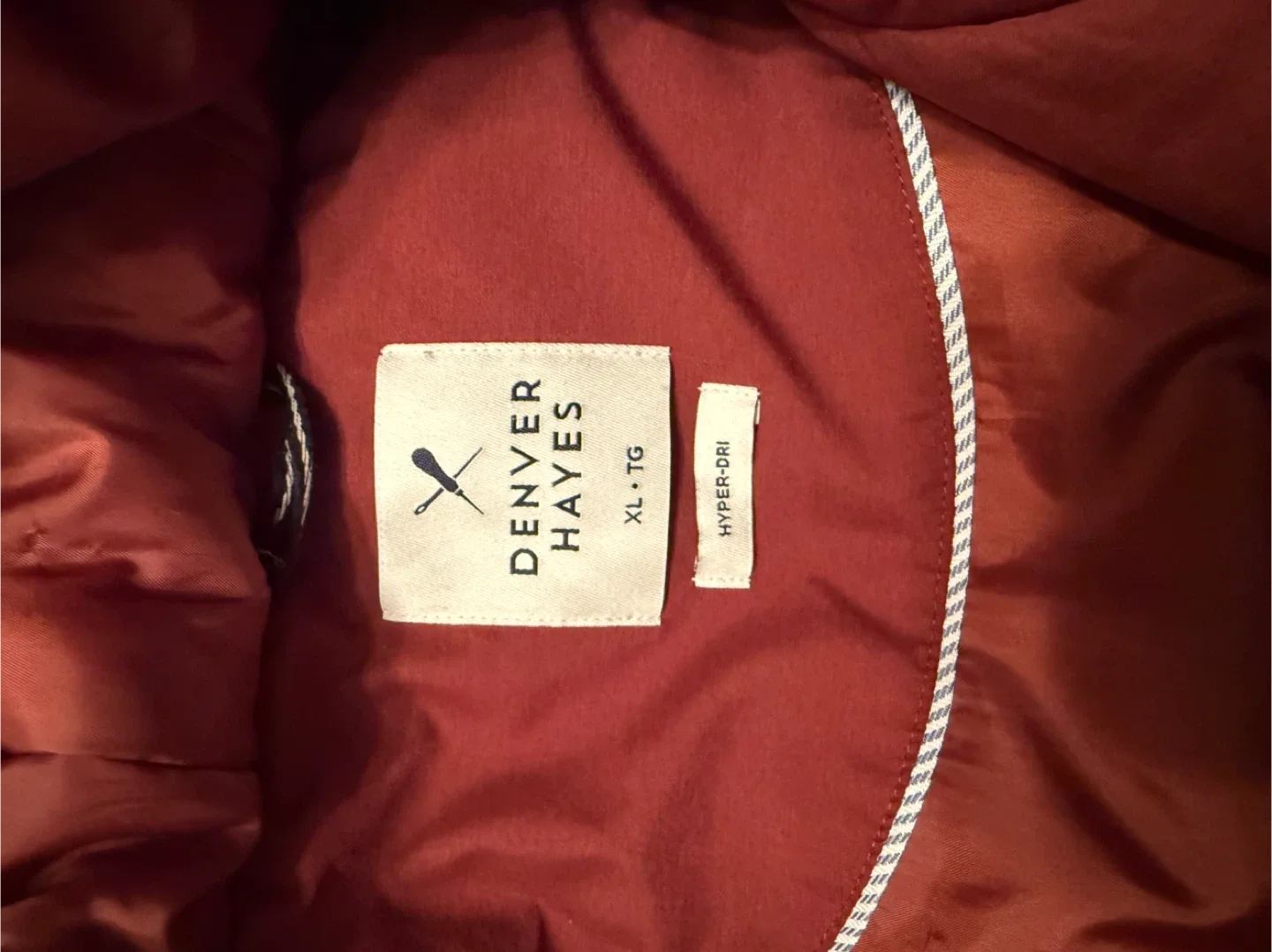 Denver Hayes XL Red Puffer Coat image indicator(3)