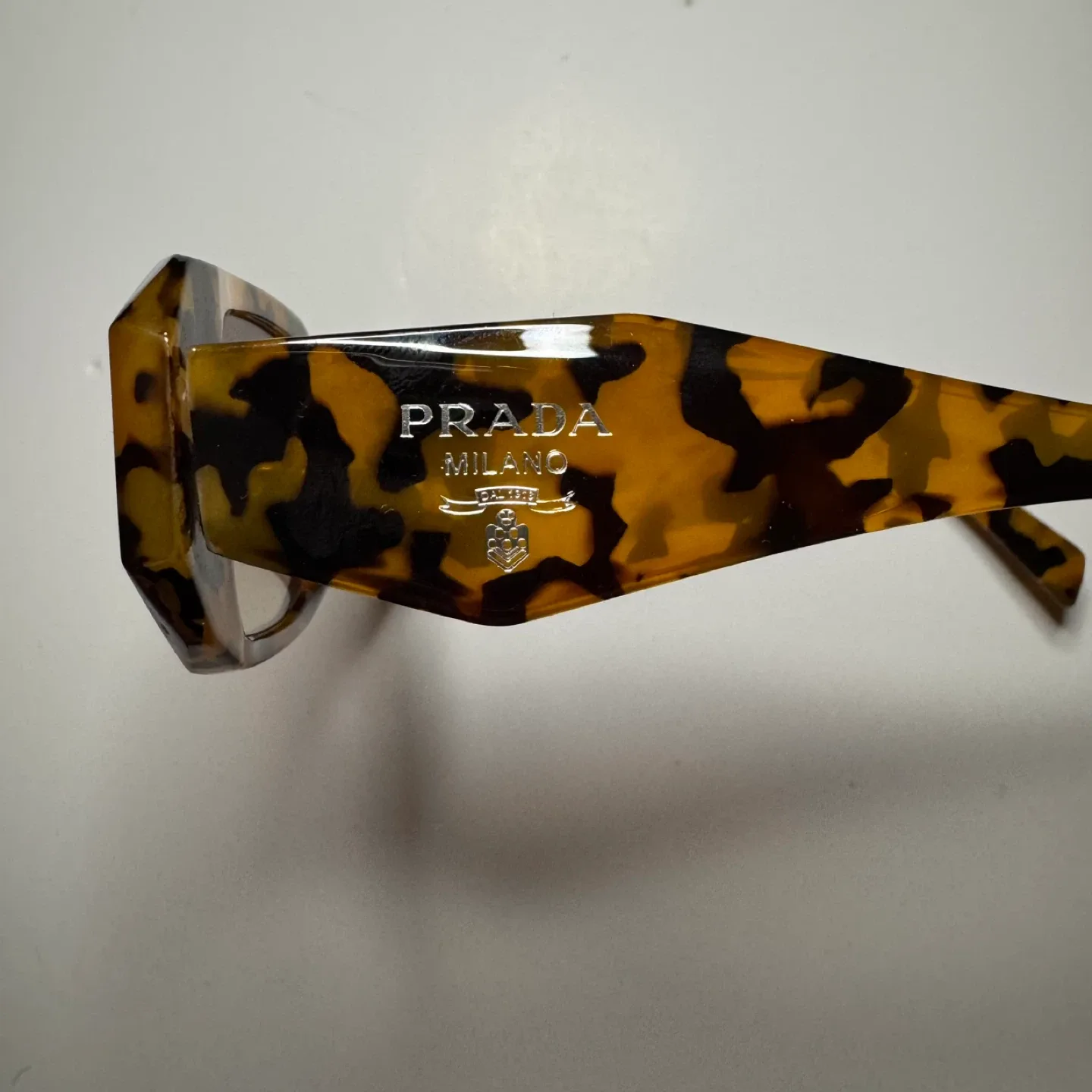 Prada Sunglasses Tortoise Shell image indicator(3)