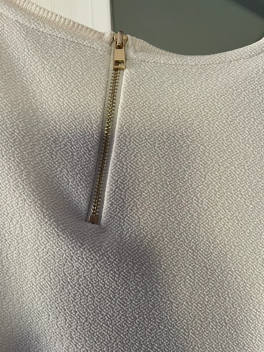 Ann Taylor Cream Blouse - Size S - photo 4