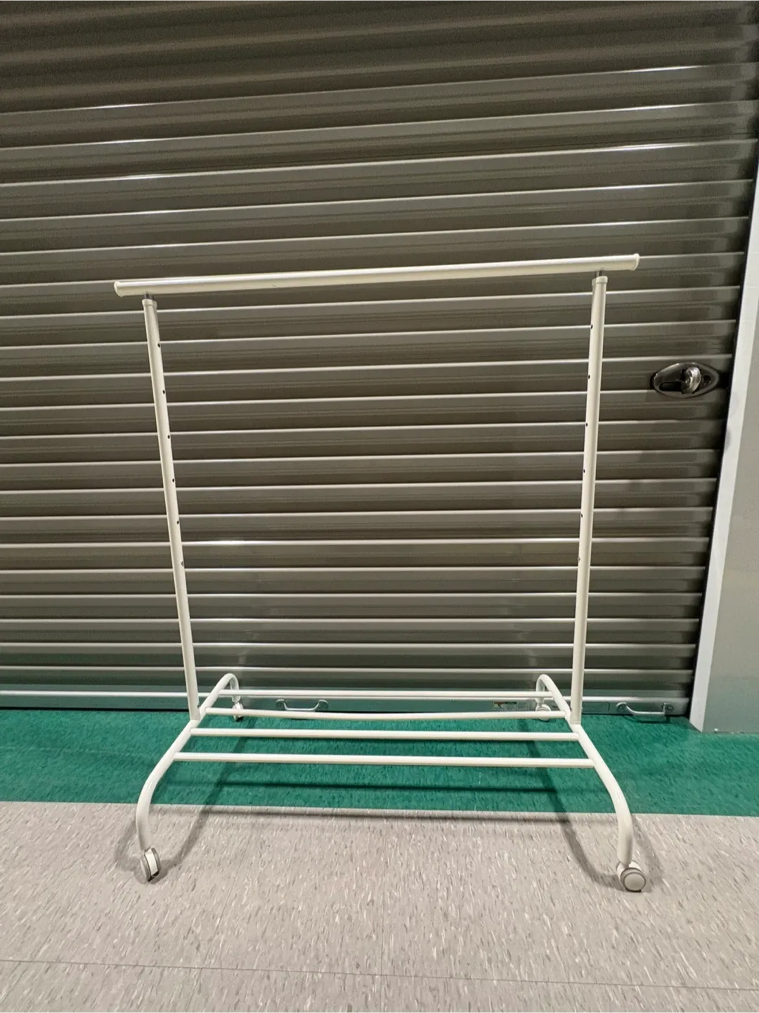 IKEA White Clothes Rack image indicator(2)