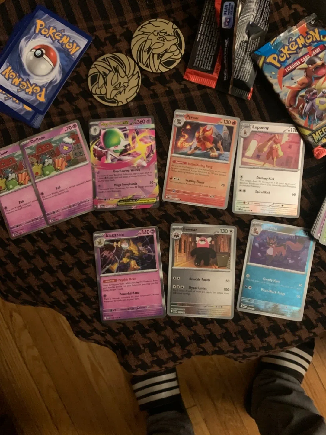 Pokemon Trading Cards - Assorted Collection