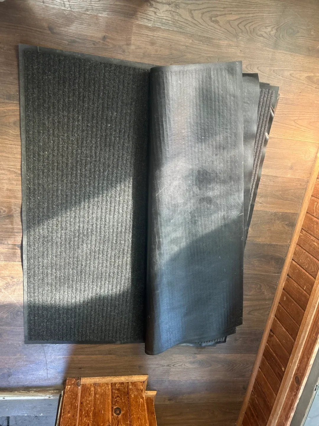 3 Large Entrance Floor Mats. 3 mats for $5 total! image indicator(4)