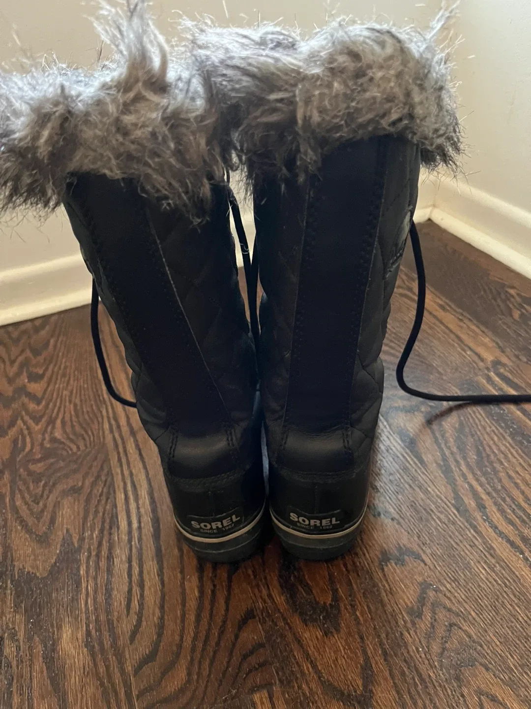 Sorel Tofino Black Winter Boots image indicator(7)