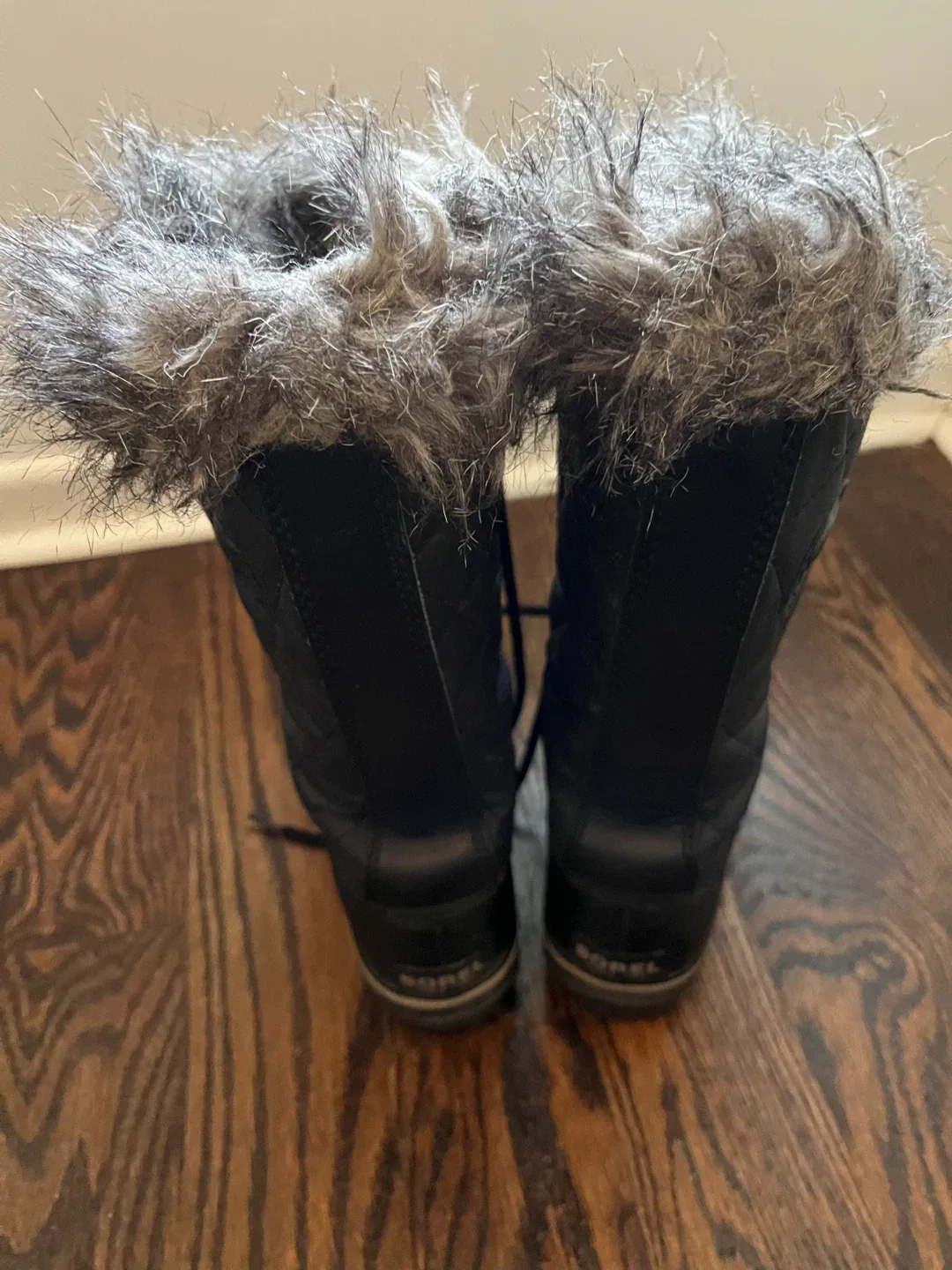 Sorel Tofino Black Winter Boots image indicator(6)