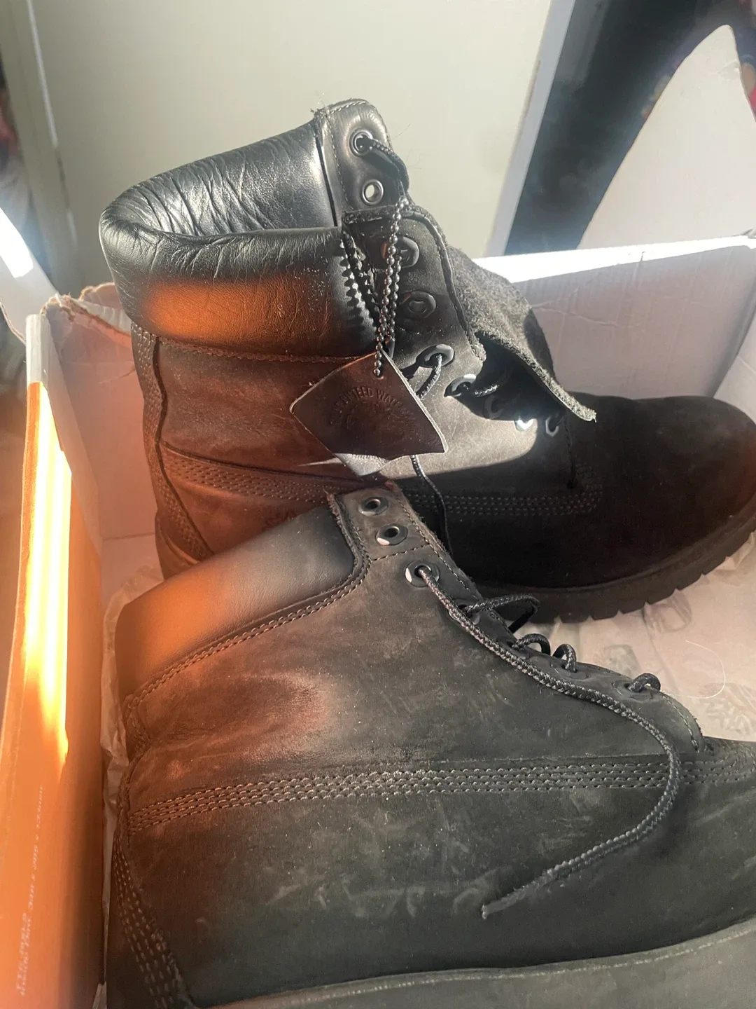 Timberland Black Boots image indicator(3)