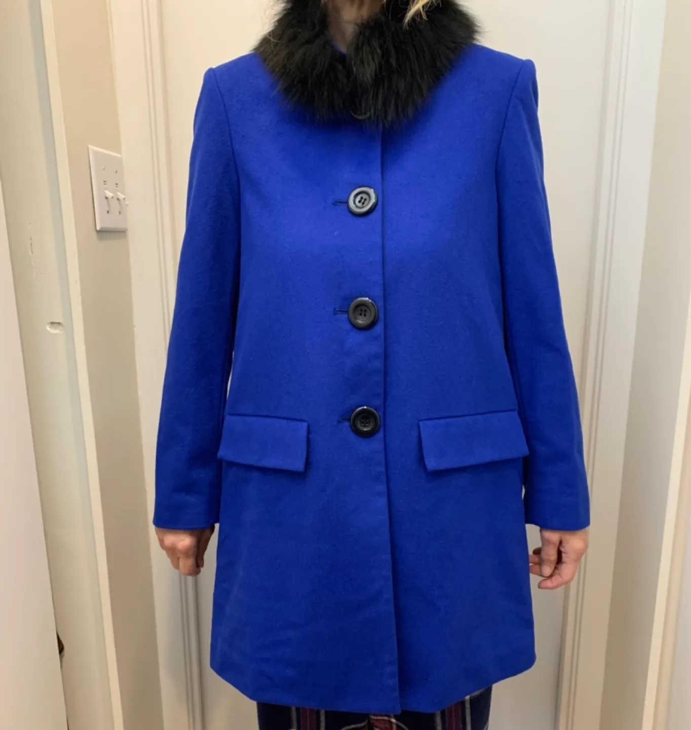 Beautiful cashmere and wool coat removable real fur collar thumbnail