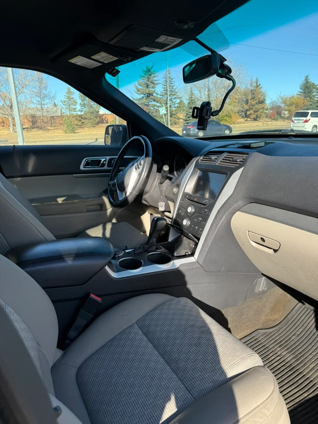 Ford Explorer image indicator(3)