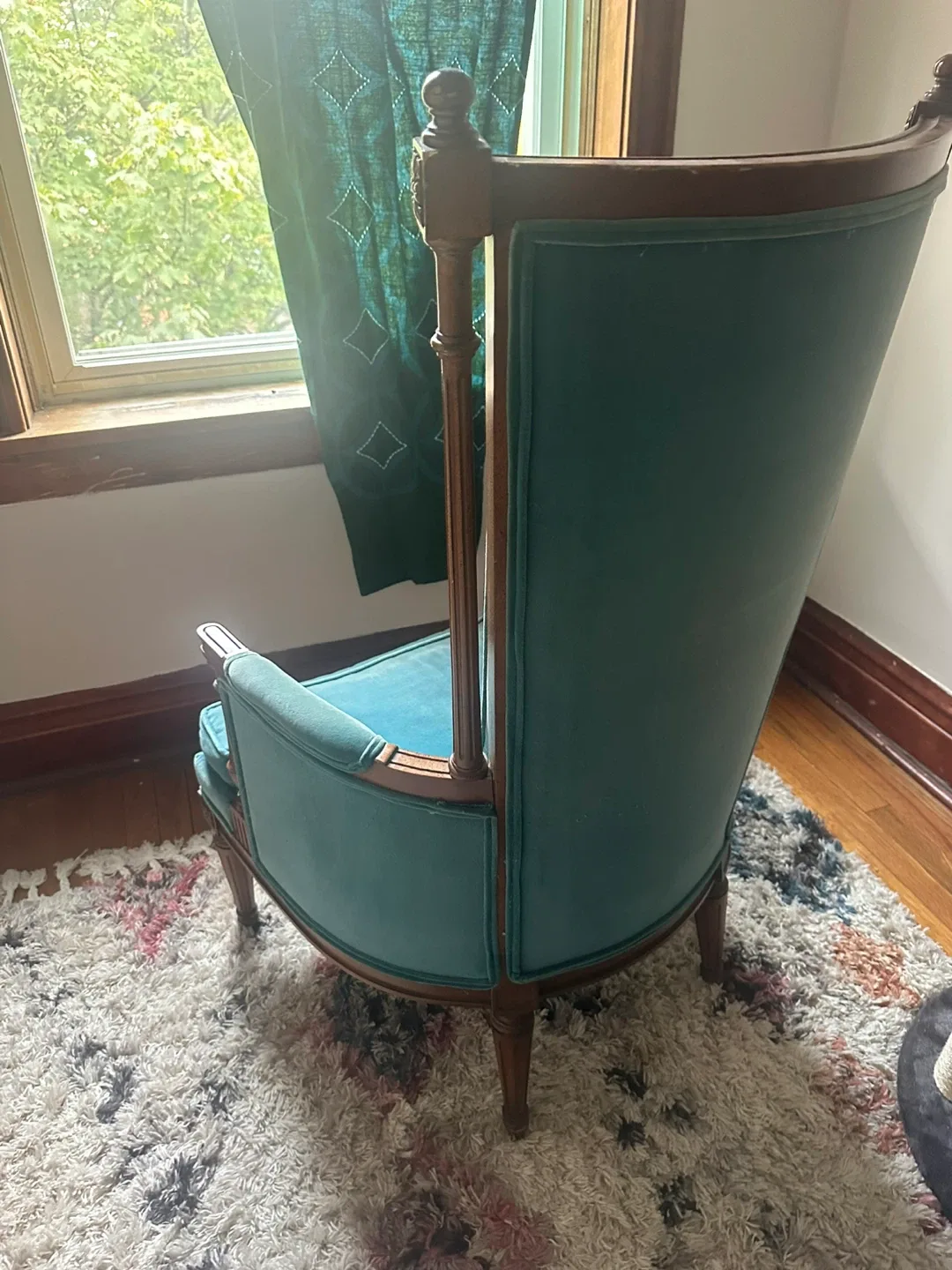 Vintage Teal Throne Chair image indicator(7)