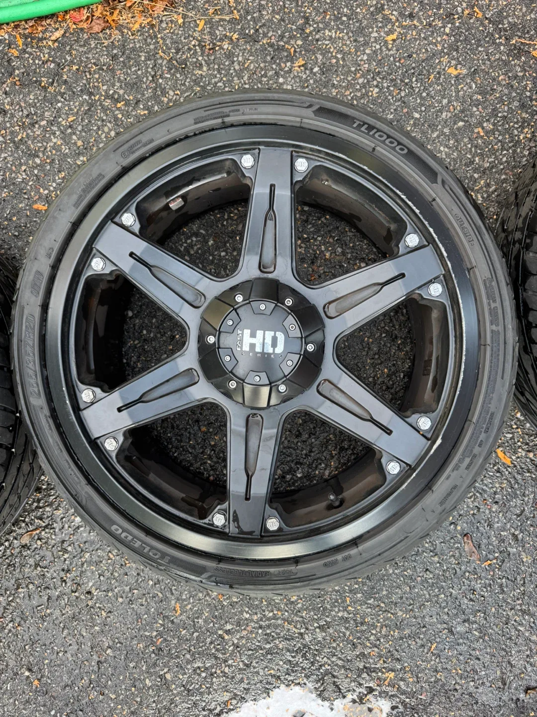 HD Wheels Fast Rims with rubber 255/35ZR20 Tires image indicator(4)