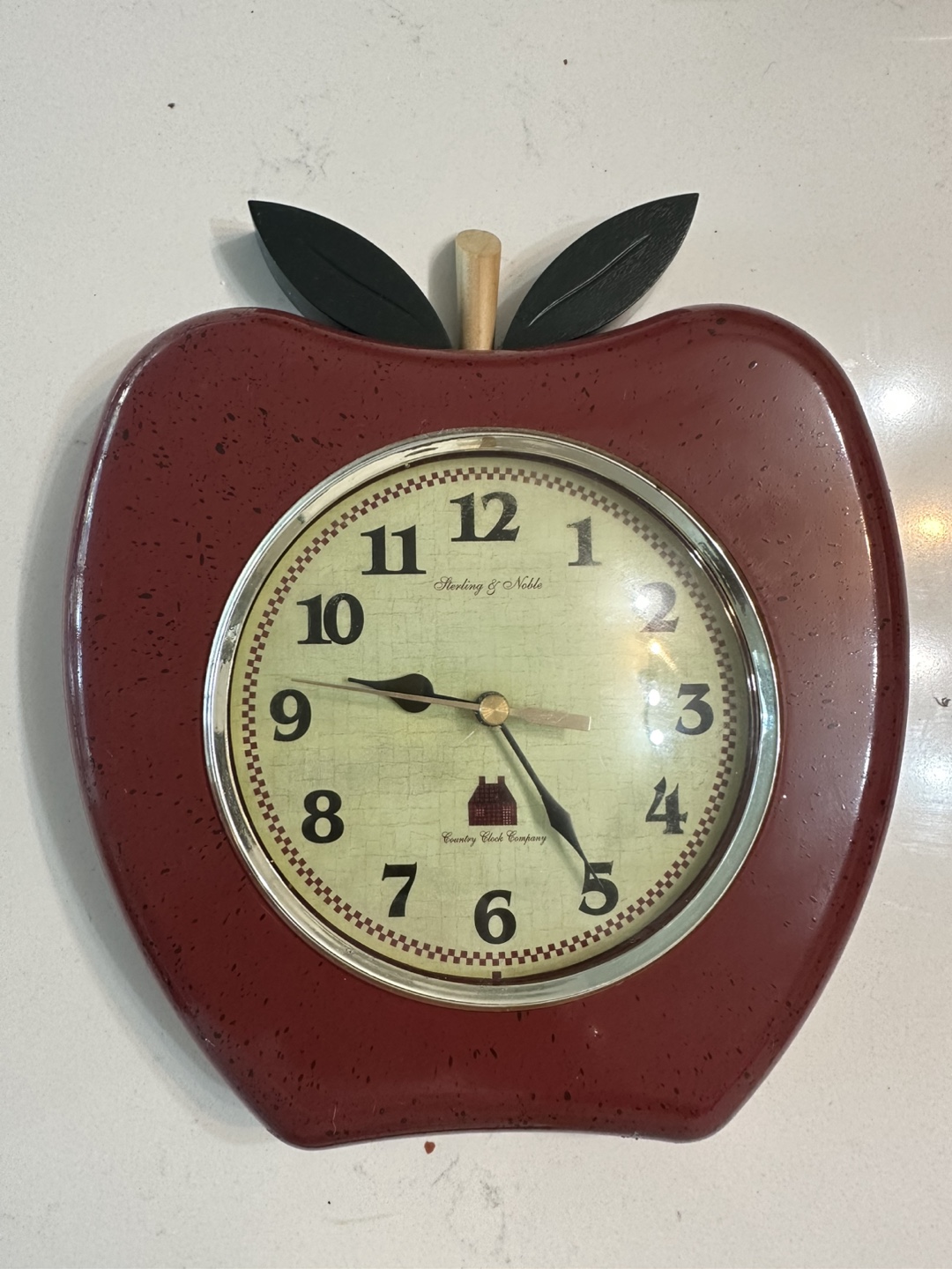 Apple Shaped Clock
