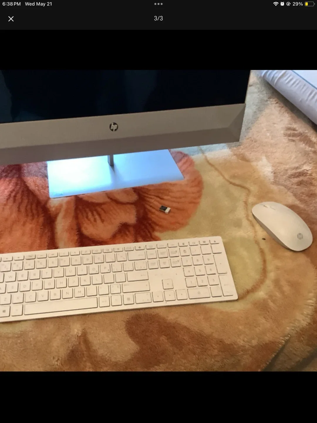 HP All-in-One Desktop PC image indicator(2)