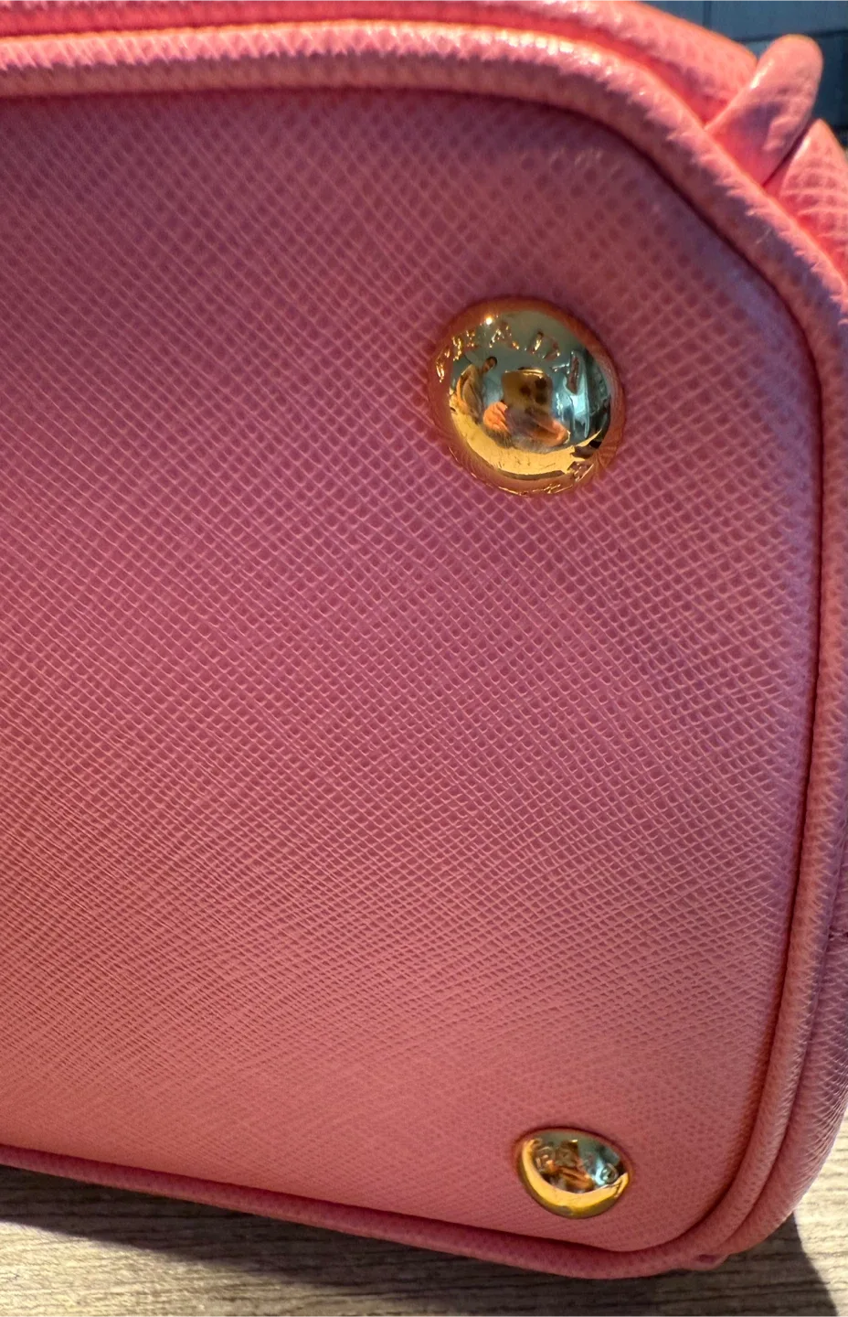 Prada Saffiano Lux leather bag image indicator(7)