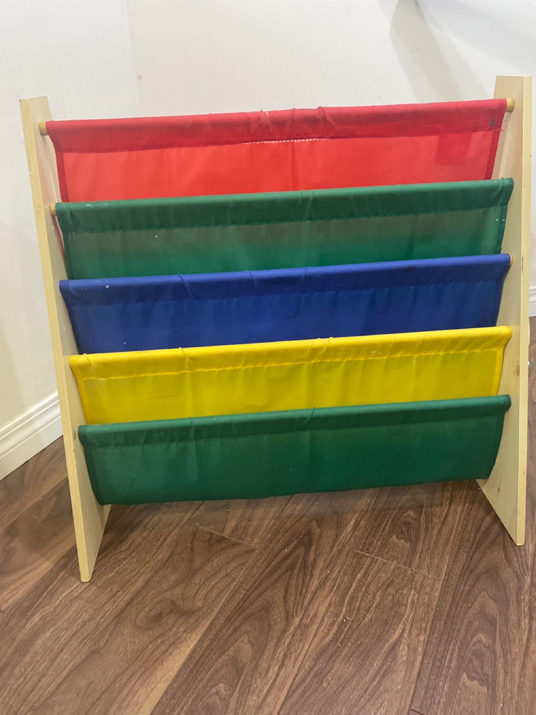 Kids Sling Bookshelf - Primary Colours