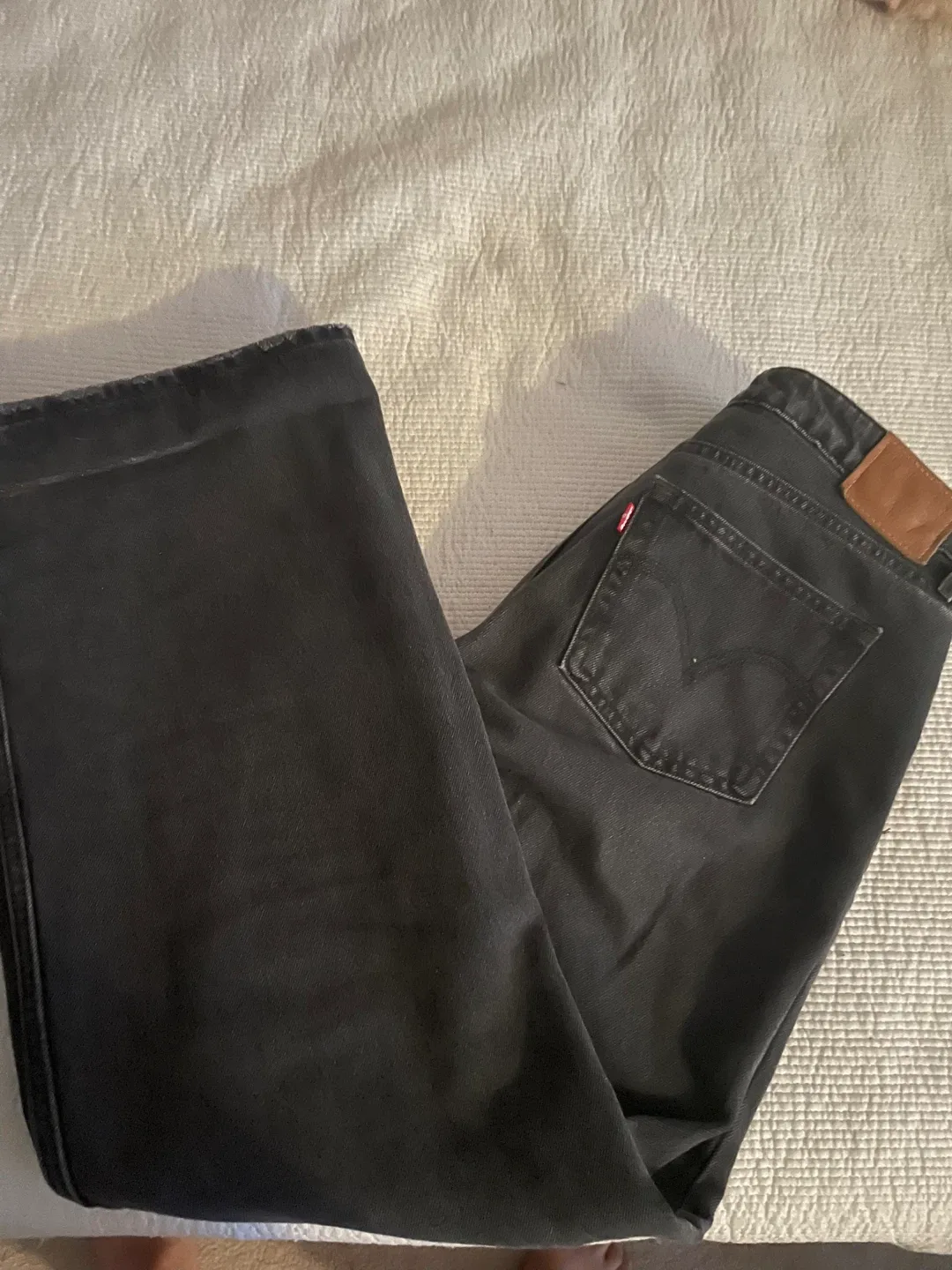 Levi's Premium Low Loose Women's Jeans image indicator(3)