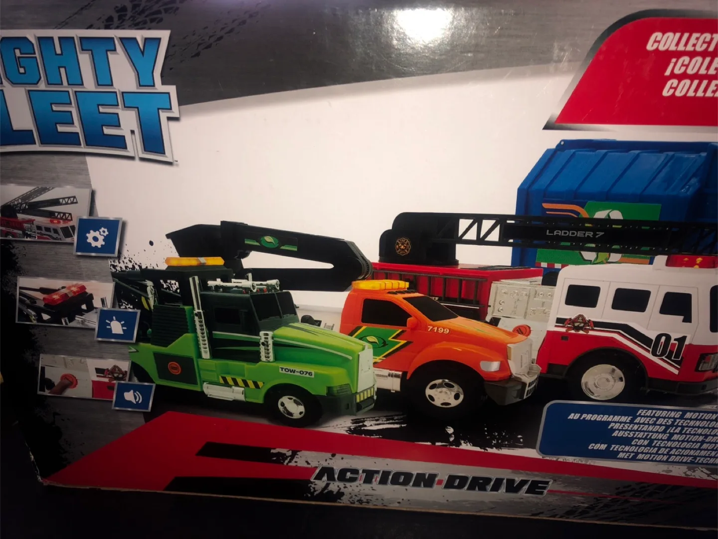 🥕 Mighty Fleet Action Drive Tow Truck - New in Box! image indicator(2)