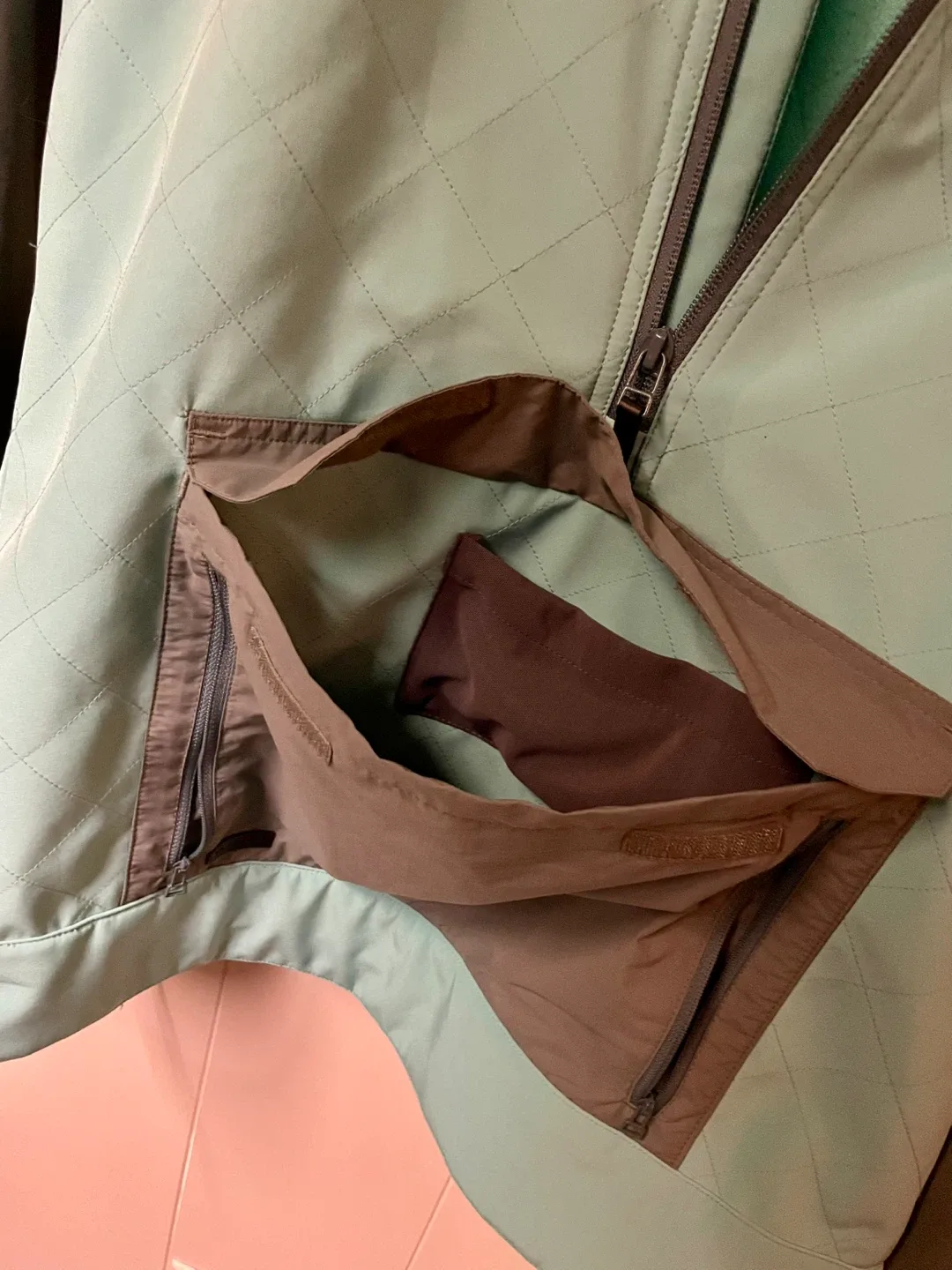 Dakine Women's Pullover Jacket image indicator(6)