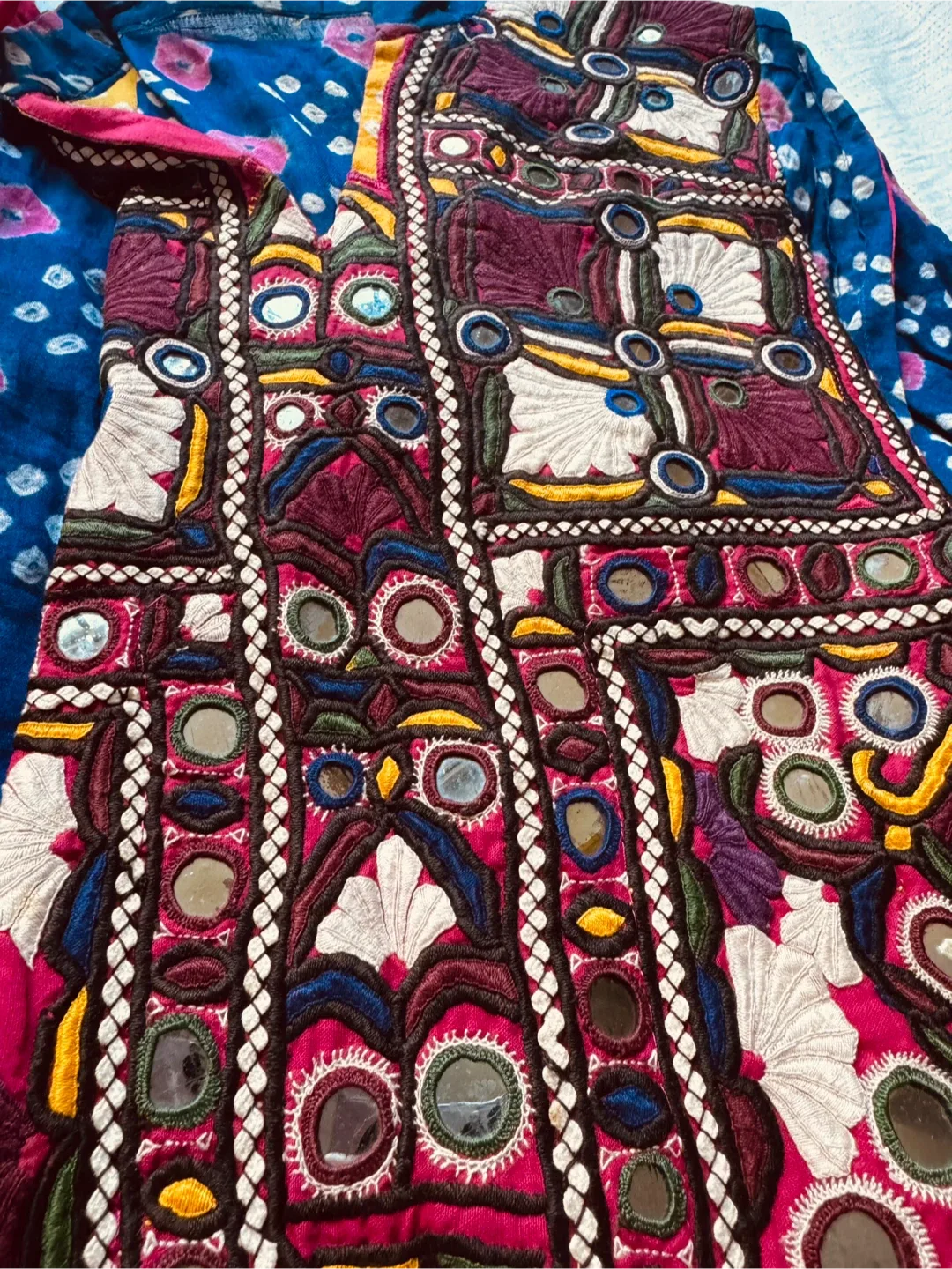 3pcs beautiful ethnic mirror handcrafted neck Salwar Kameez Suit image indicator(3)