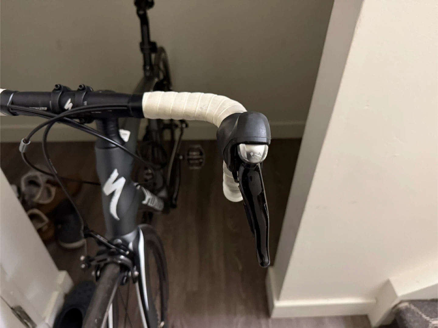 Specialized roubaix carbon frame - photo 3