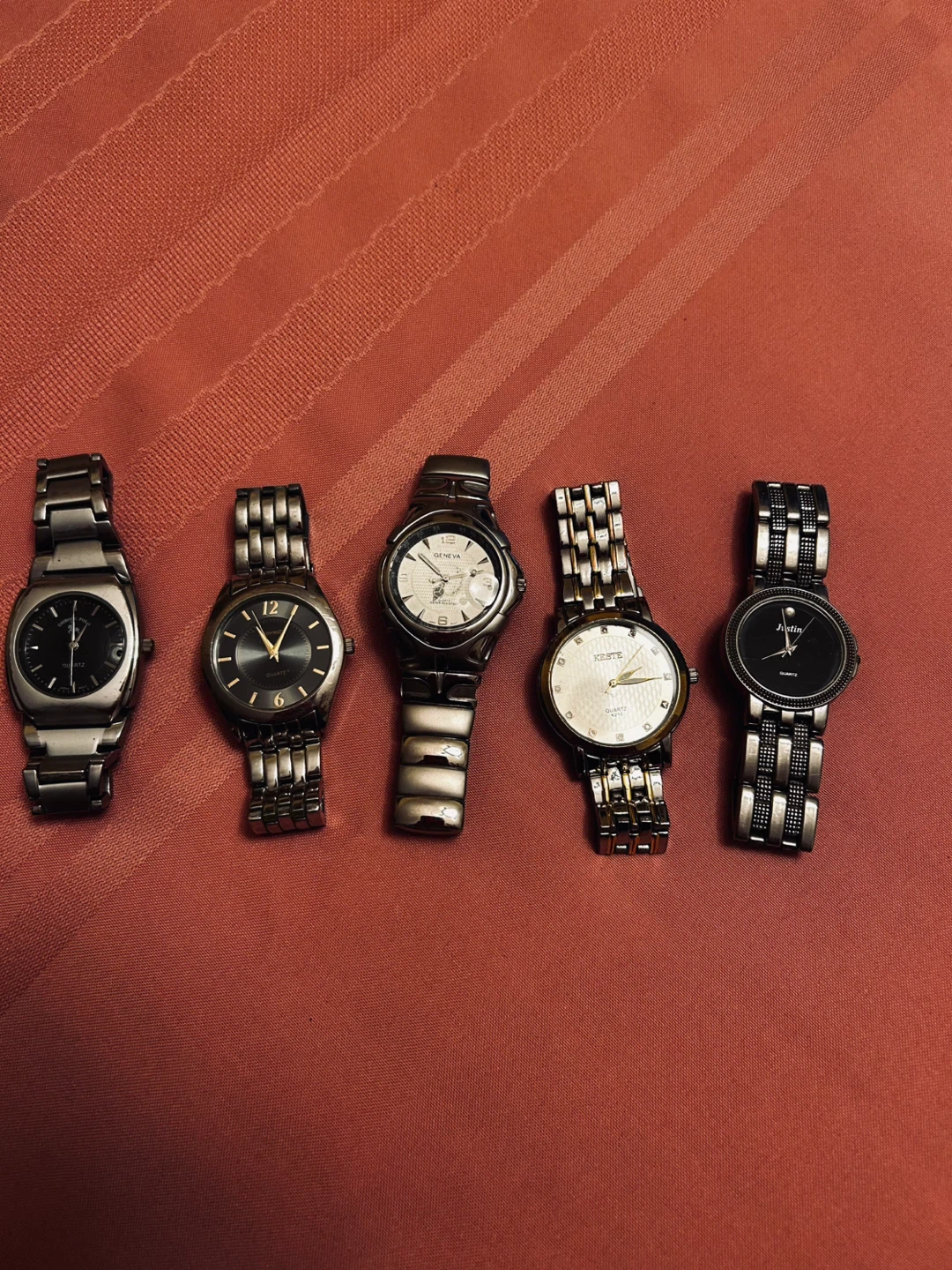 Lot of 5 assorted watches - photo 2