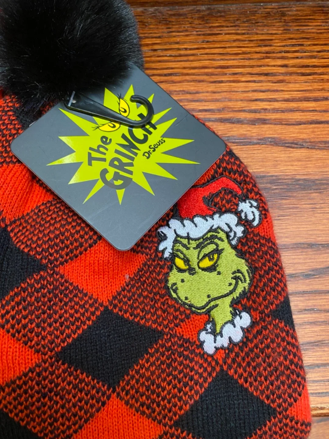 The Grinch Hat and Mittens Set image indicator(2)
