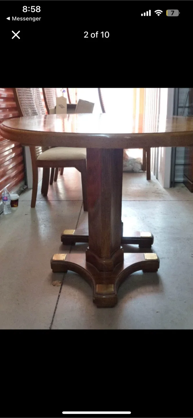 Thomasville Oval Dining Table w 6 Chairs image indicator(6)