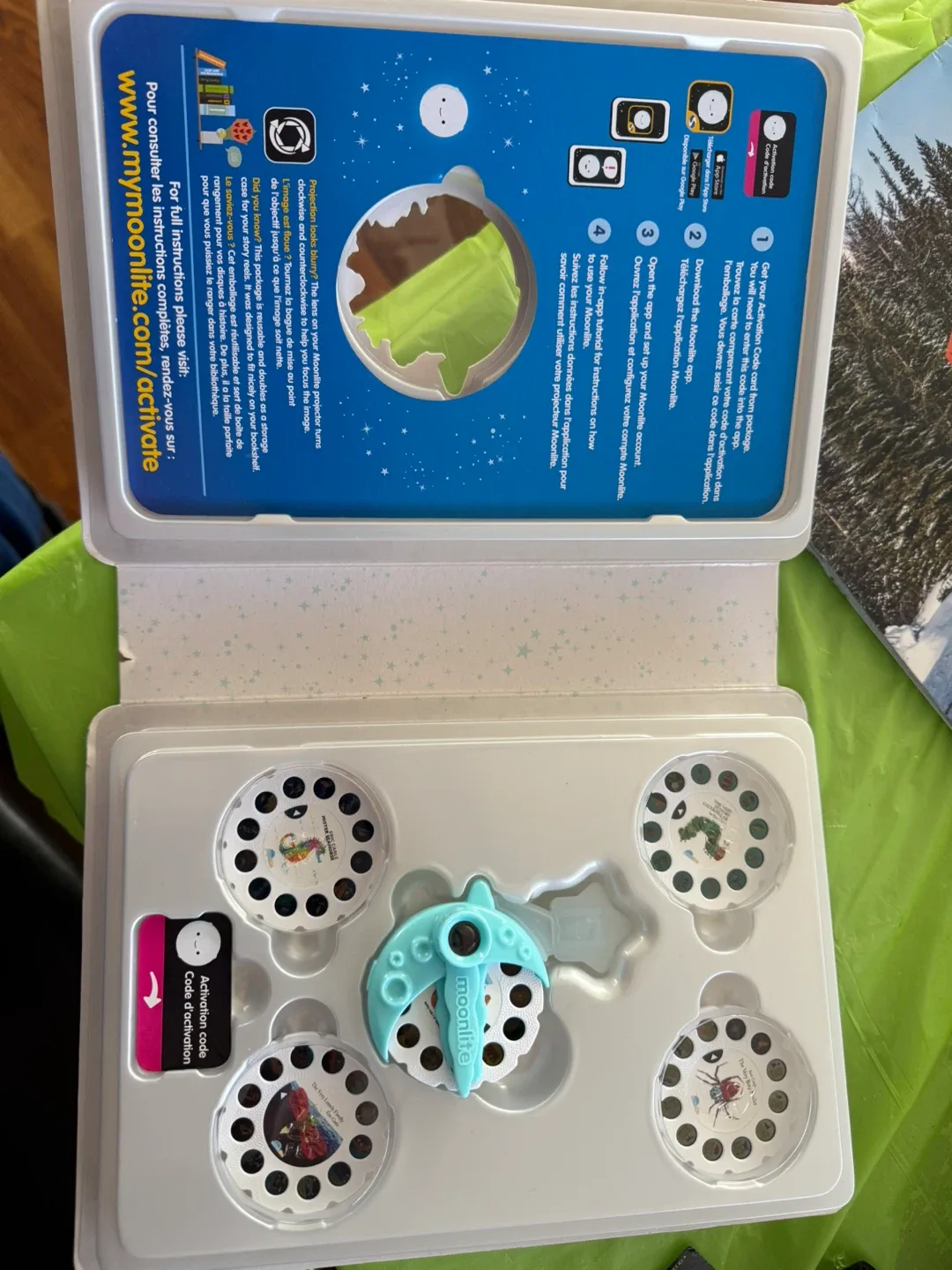 Moonlite Storybook Projector for Mobile Phone image indicator(4)