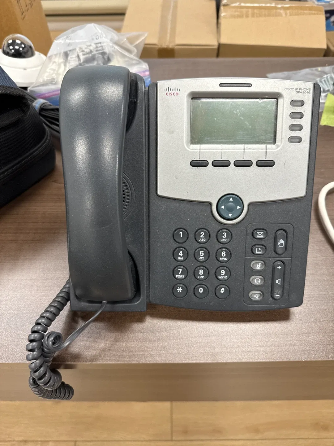 Linksys SPA942 IP Phone image indicator(2)