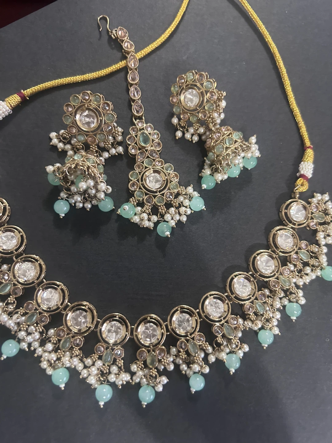 Jewellery Set - Necklace, Earrings, Tikka - photo 3