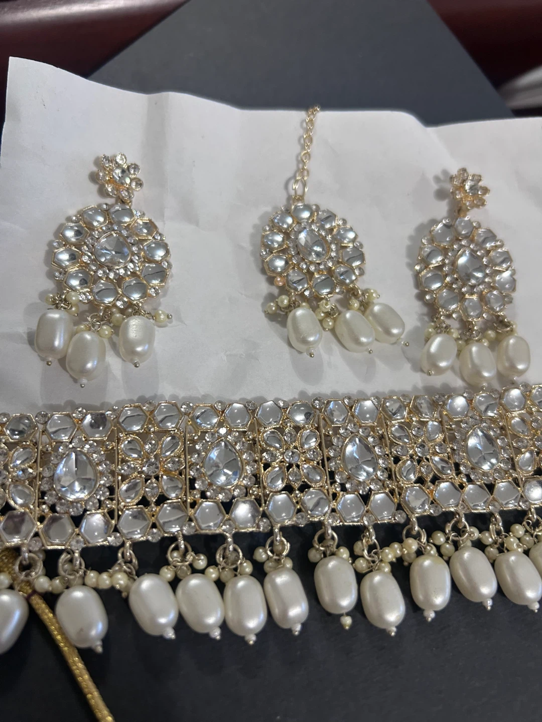 Jewellery Set: Choker, Earrings, Tikka