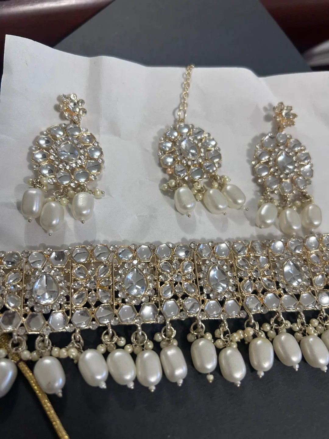 Jewellery Set: Choker, Earrings, Tikka thumbnail