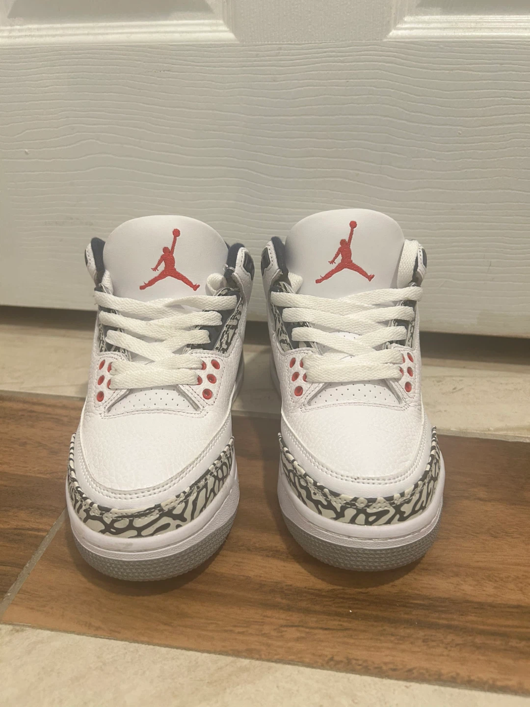 Nike Air Jordan 3 Retro White - photo 2