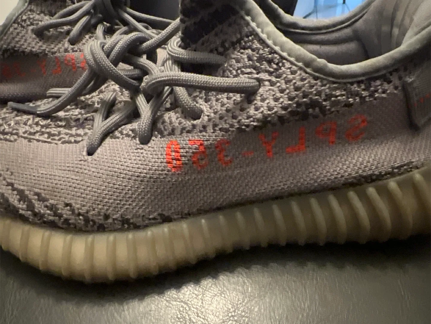 Adidas Yeezy Boost 350 V2 Beluga image indicator(2)