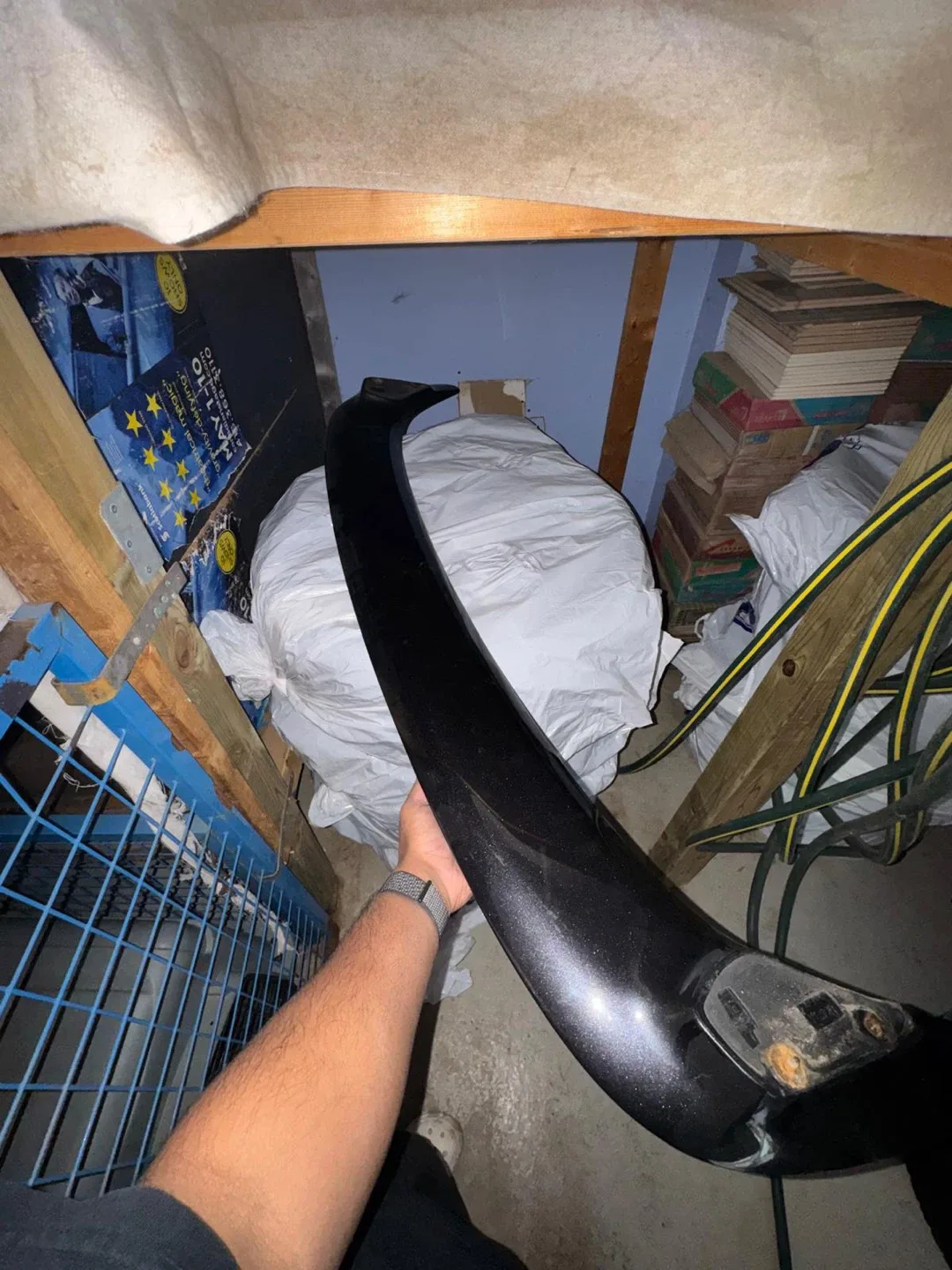 Black Car Spoiler image indicator(4)