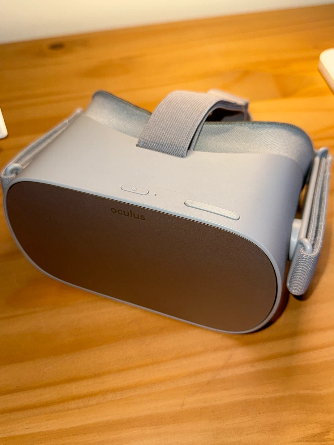 Oculus Go VR Headset with Controller - photo 4