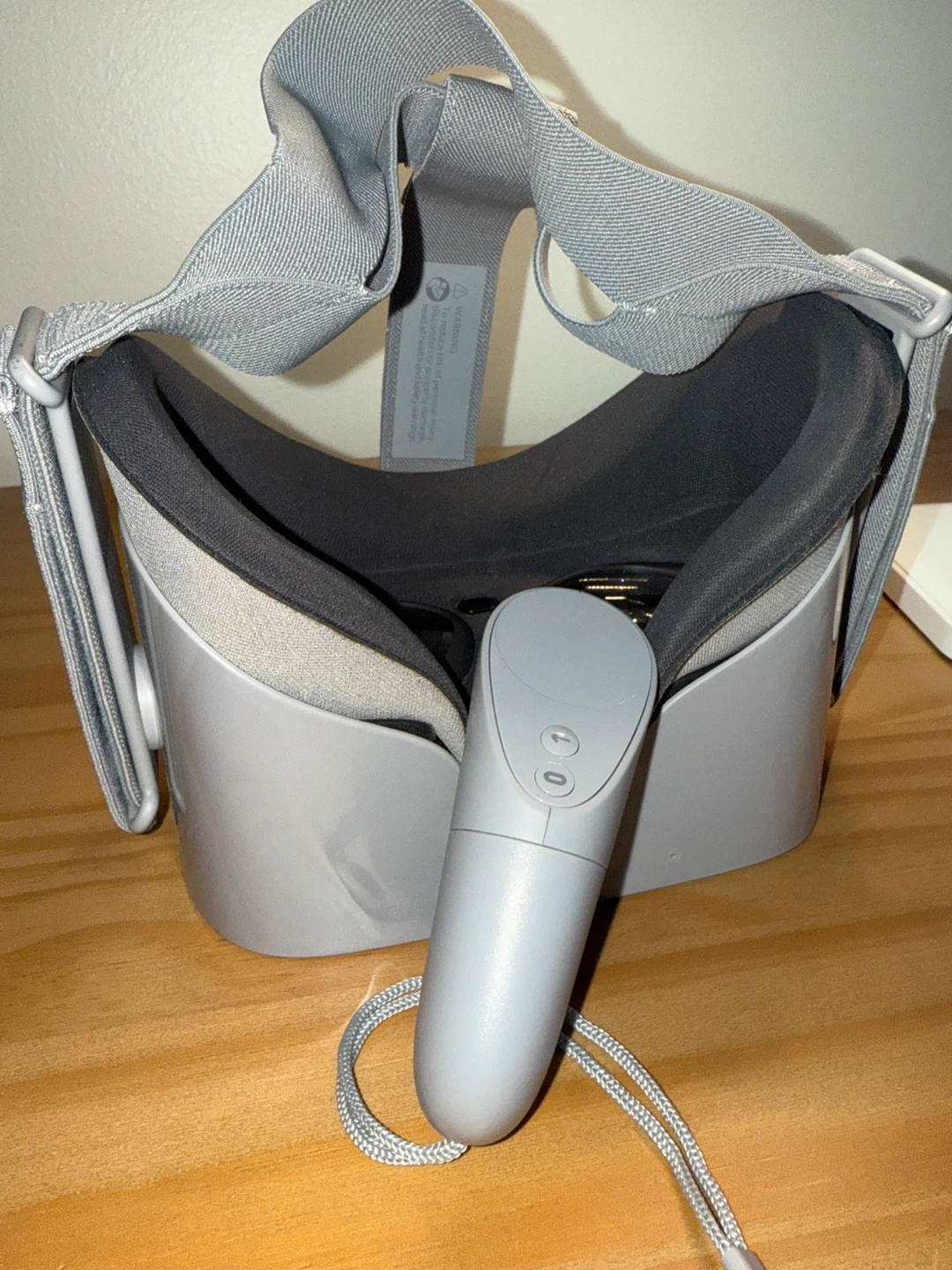 Oculus Go VR Headset with Controller - photo 3