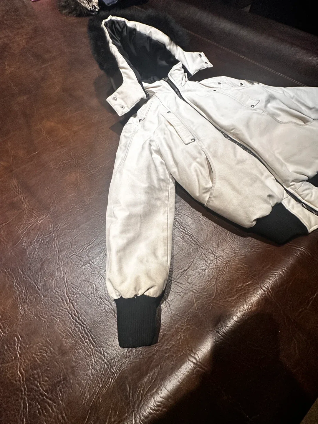 Moose Knuckles Bomber Jacket - Size M image indicator(5)