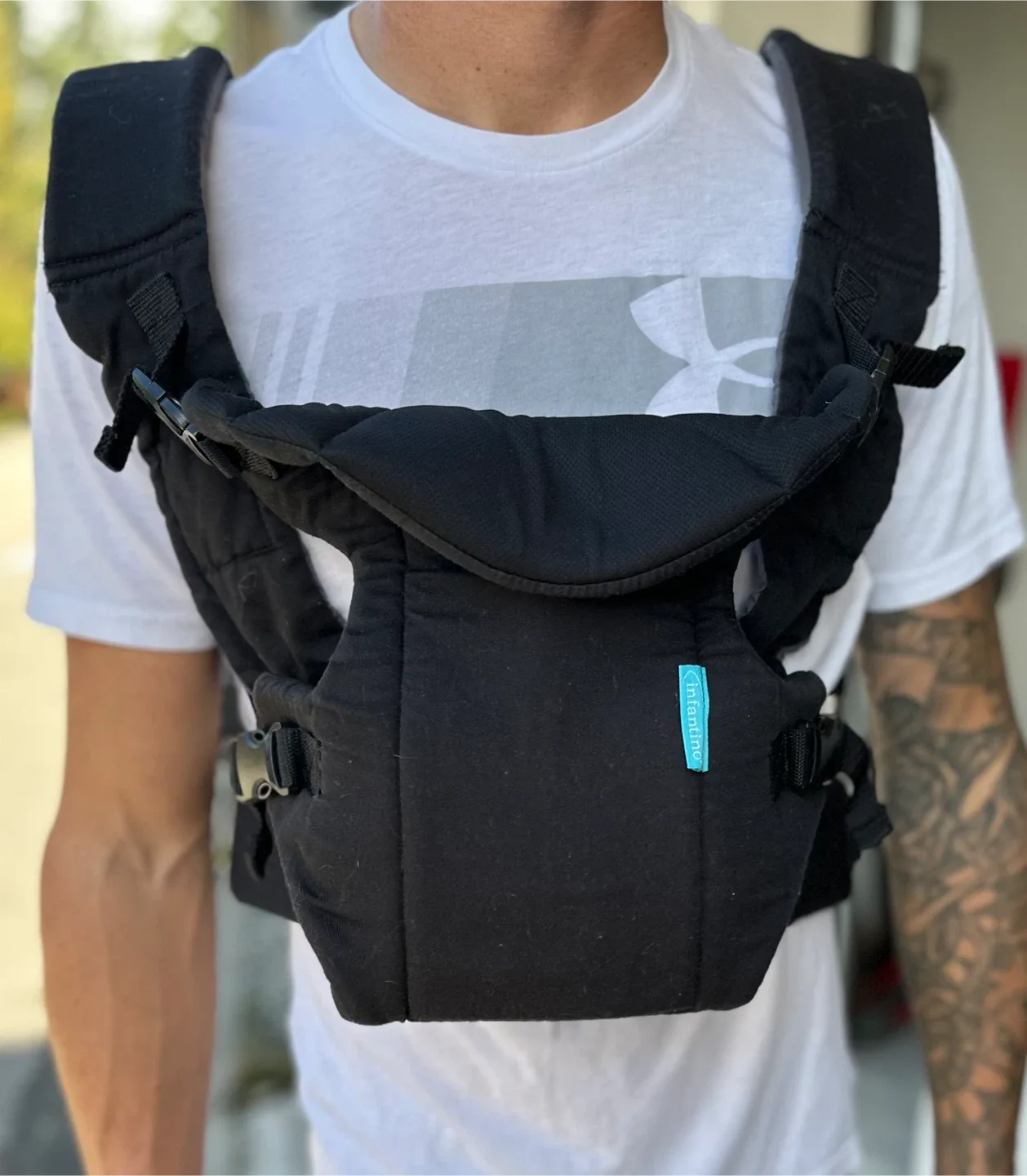 Infantino Baby Carrier - Black image indicator(3)