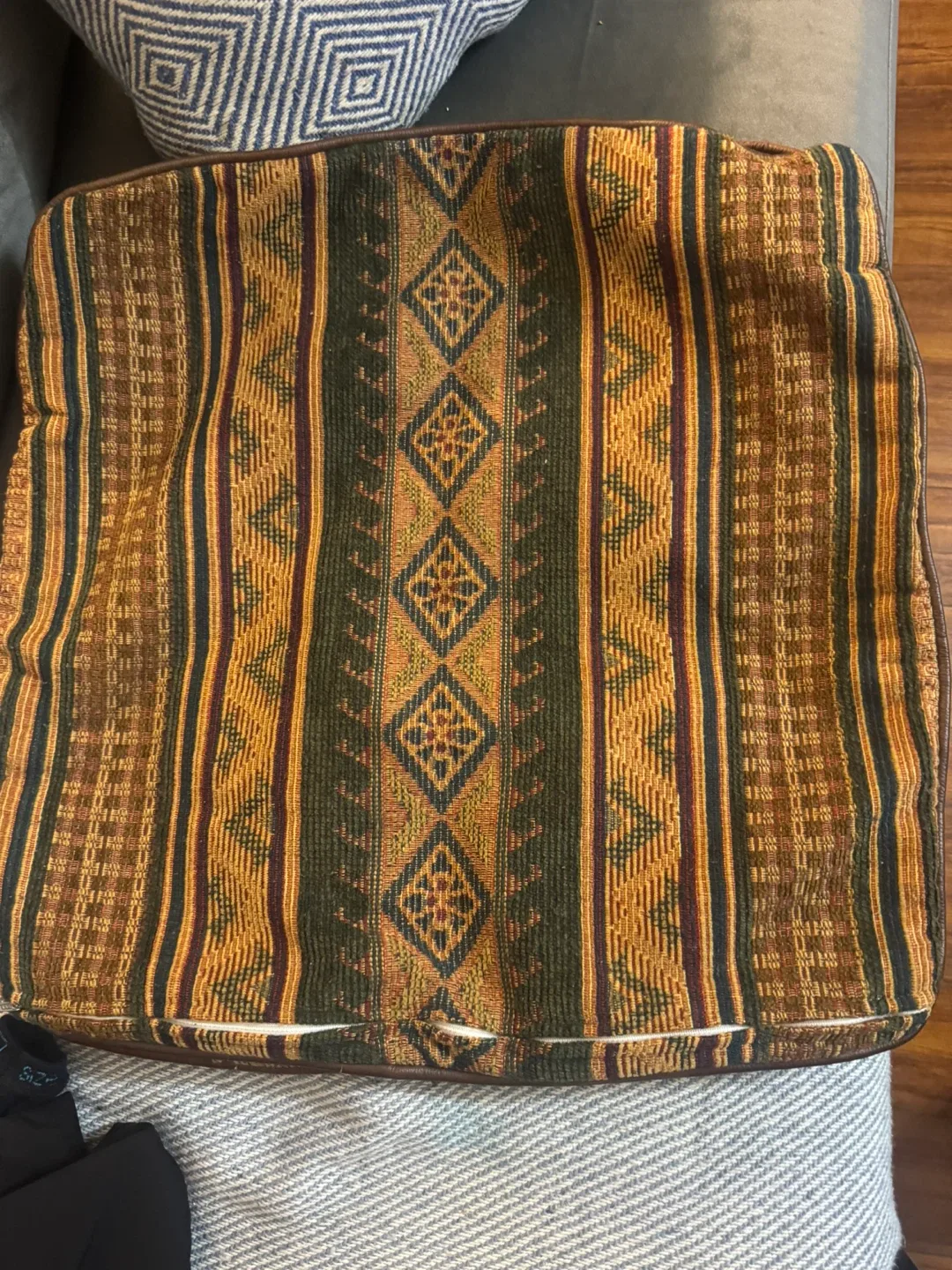 Set of 2 Velvet Striped Decorative Pillow Cushion covers image indicator(2)